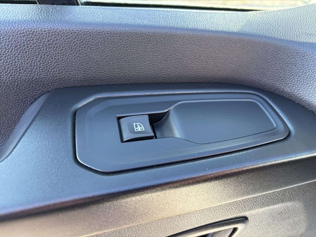 2024 RENAULT TRAFIC 2024 RENAULT TRAFIC