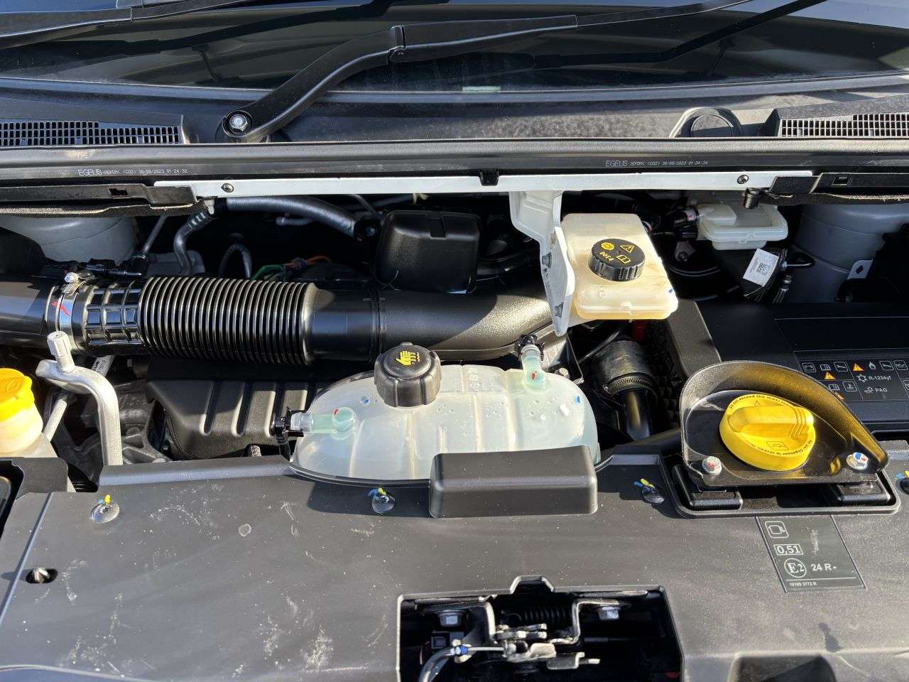 2024 RENAULT TRAFIC 2024 RENAULT TRAFIC