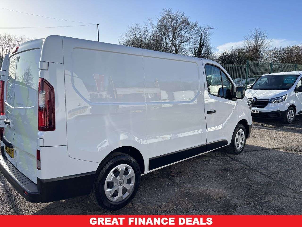 2024 RENAULT TRAFIC 2024 RENAULT TRAFIC
