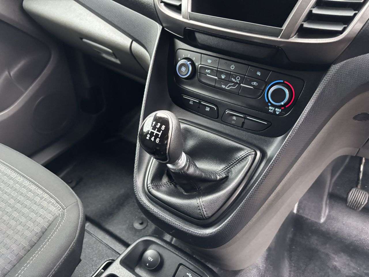 2022 FORD TRANSIT CONNECT 2022 FORD TRANSIT CONNECT