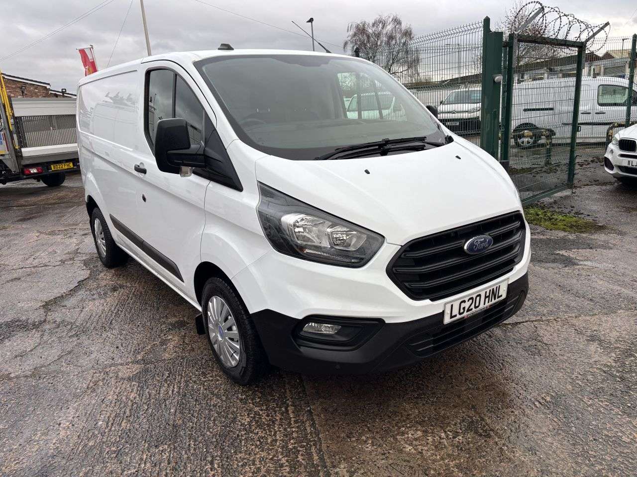 A 2020 FORD TRANSIT CUSTOM 2.0 300 EcoBlue Leader Panel Van 5dr Diesel Manual L1 H1 Euro 6 (s/s) (105 A 2020 FORD TRANSIT CUSTOM 2.0 300 EcoBlue Leader Panel Van 5dr Diesel Manual L1 H1 Euro 6 (s/s) (105