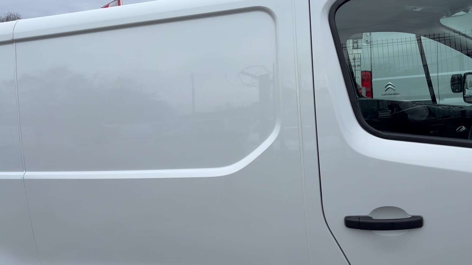 2021 RENAULT TRAFIC 2021 RENAULT TRAFIC