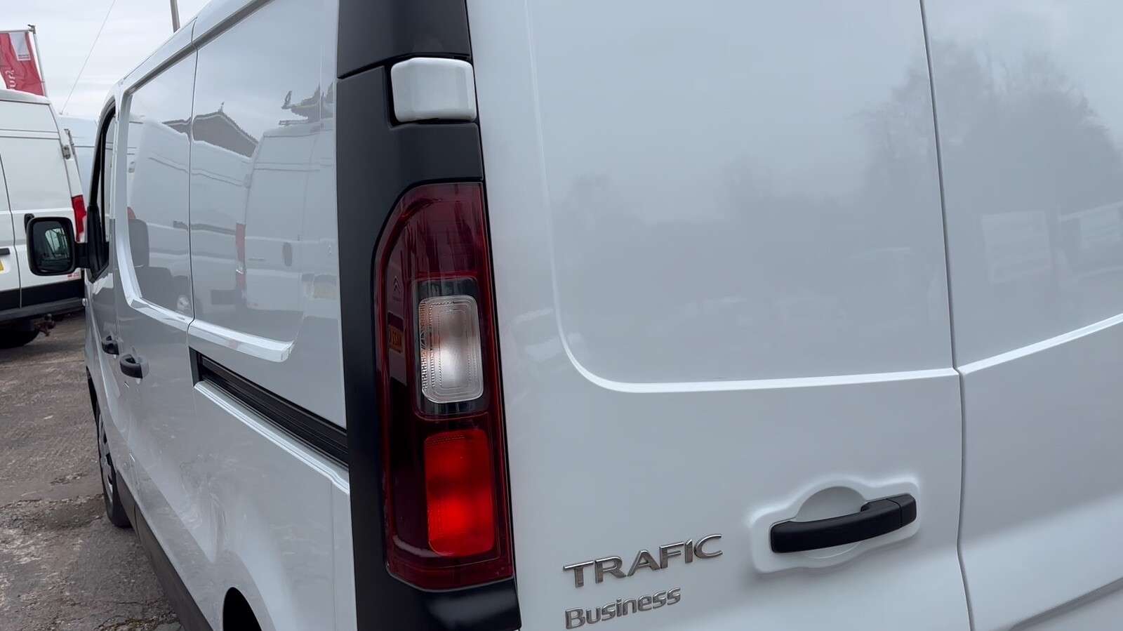 2021 RENAULT TRAFIC 2021 RENAULT TRAFIC