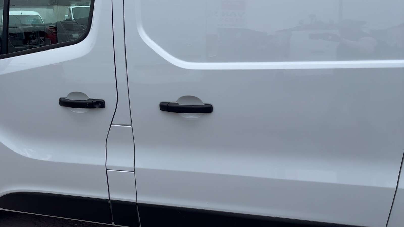 2021 RENAULT TRAFIC 2021 RENAULT TRAFIC