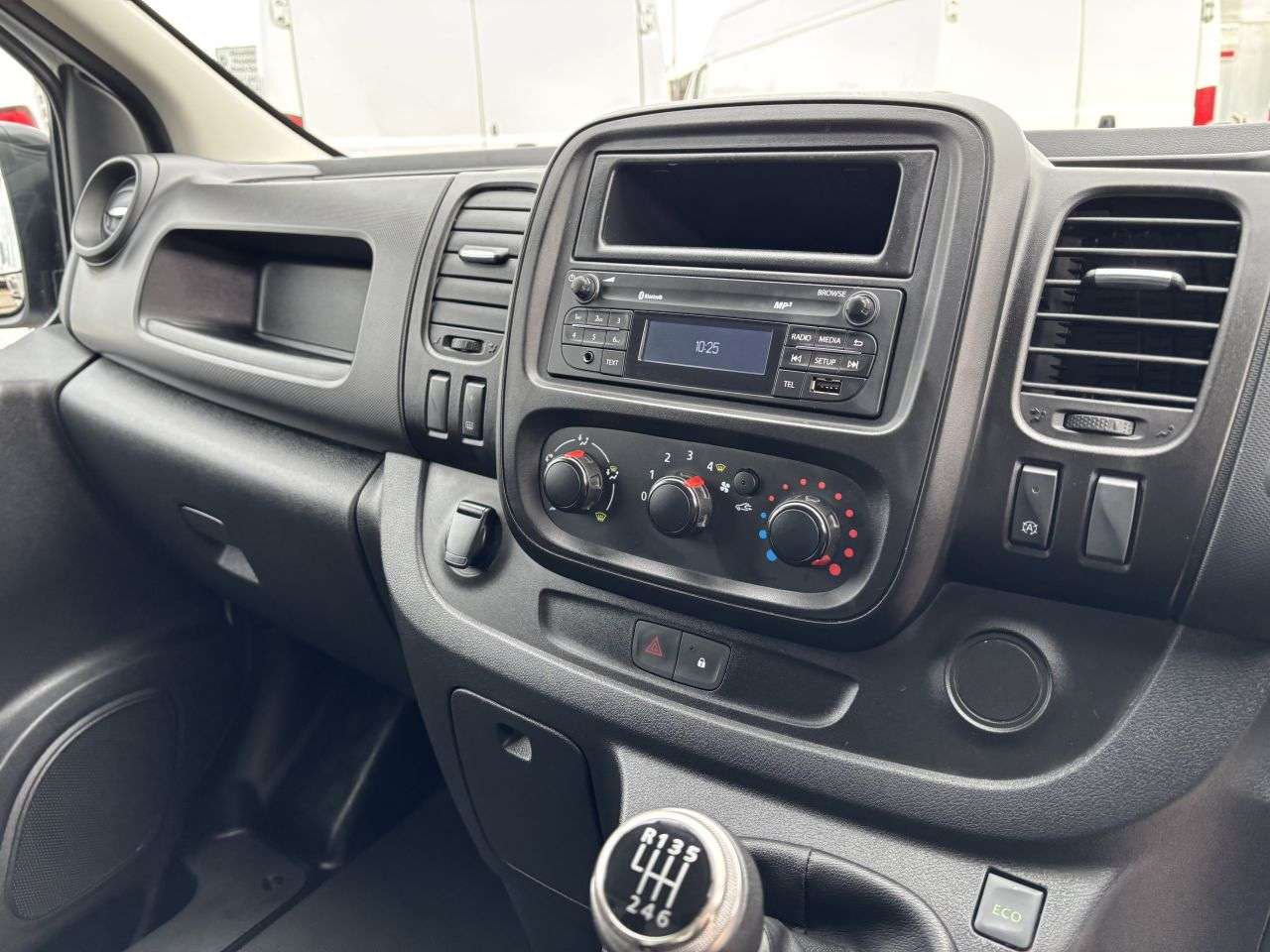 2021 RENAULT TRAFIC 2021 RENAULT TRAFIC