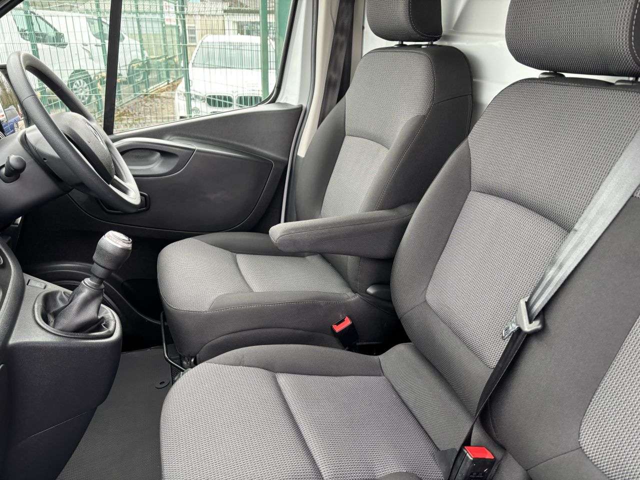 2021 RENAULT TRAFIC 2021 RENAULT TRAFIC