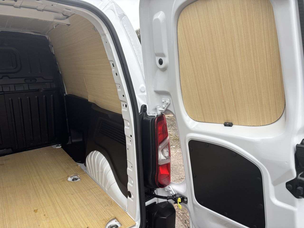 2023 PEUGEOT PARTNER 2023 PEUGEOT PARTNER