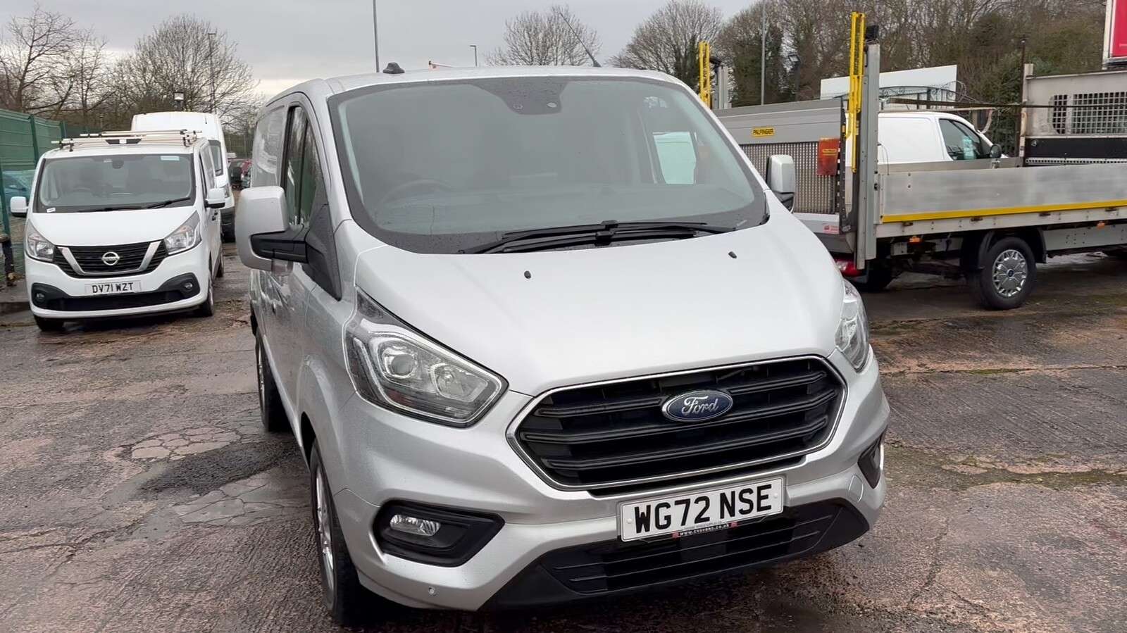 A 2022 FORD TRANSIT CUSTOM 2.0 280 EcoBlue Limited Panel Van 5dr Diesel Auto L1 H1 Euro 6 (130 ps) TWI A 2022 FORD TRANSIT CUSTOM 2.0 280 EcoBlue Limited Panel Van 5dr Diesel Auto L1 H1 Euro 6 (130 ps) TWI