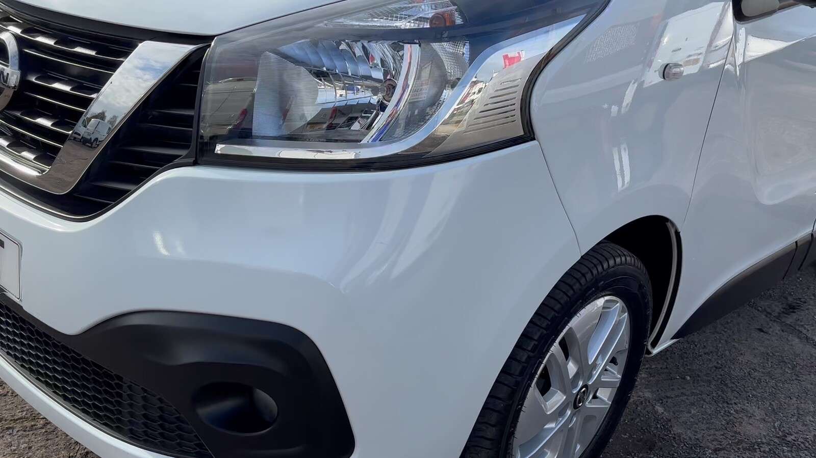 2021 NISSAN NV300 2021 NISSAN NV300