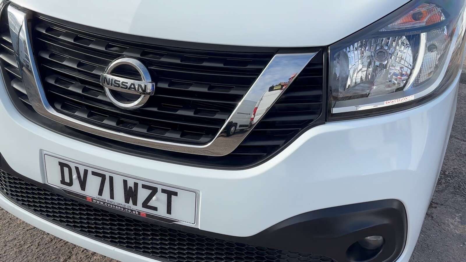 2021 NISSAN NV300 2021 NISSAN NV300