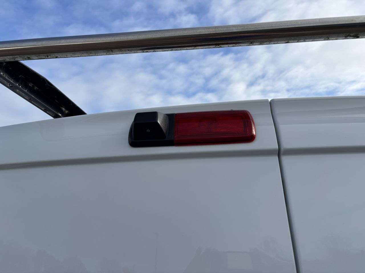 2021 NISSAN NV300 2021 NISSAN NV300