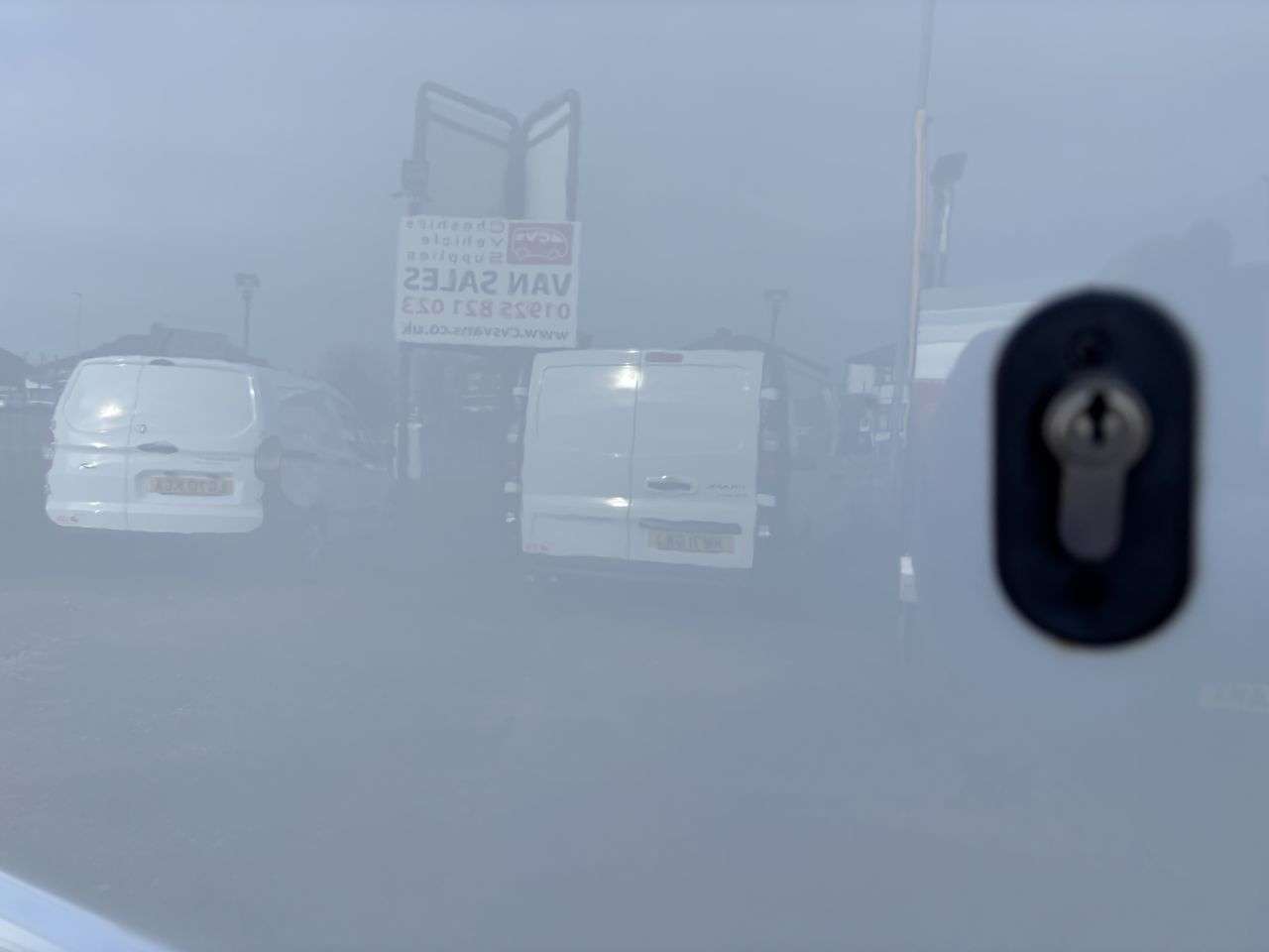 2021 NISSAN NV300 2021 NISSAN NV300