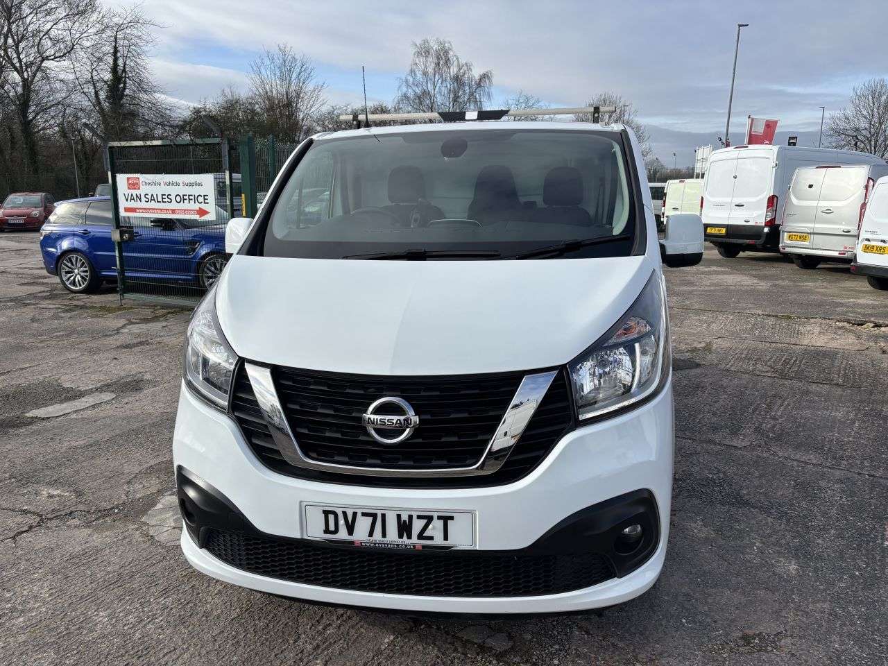 2021 NISSAN NV300 2021 NISSAN NV300