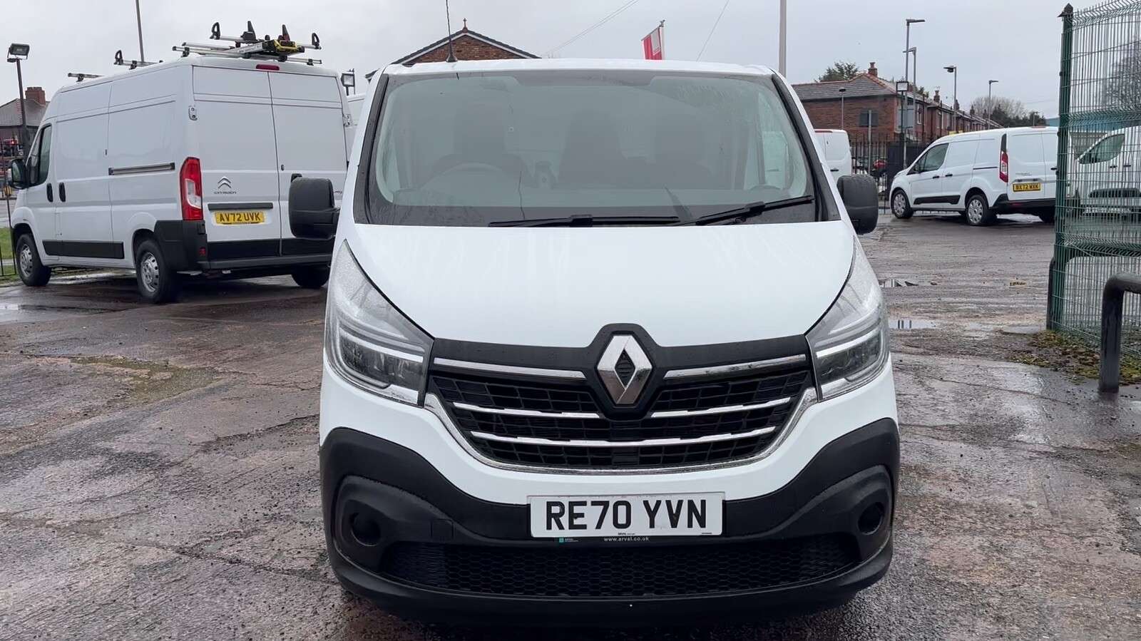 A 2021 RENAULT TRAFIC 2.0 dCi ENERGY 30 Business+ Panel Van 5dr Diesel Manual SWB Standard Roof E A 2021 RENAULT TRAFIC 2.0 dCi ENERGY 30 Business+ Panel Van 5dr Diesel Manual SWB Standard Roof E
