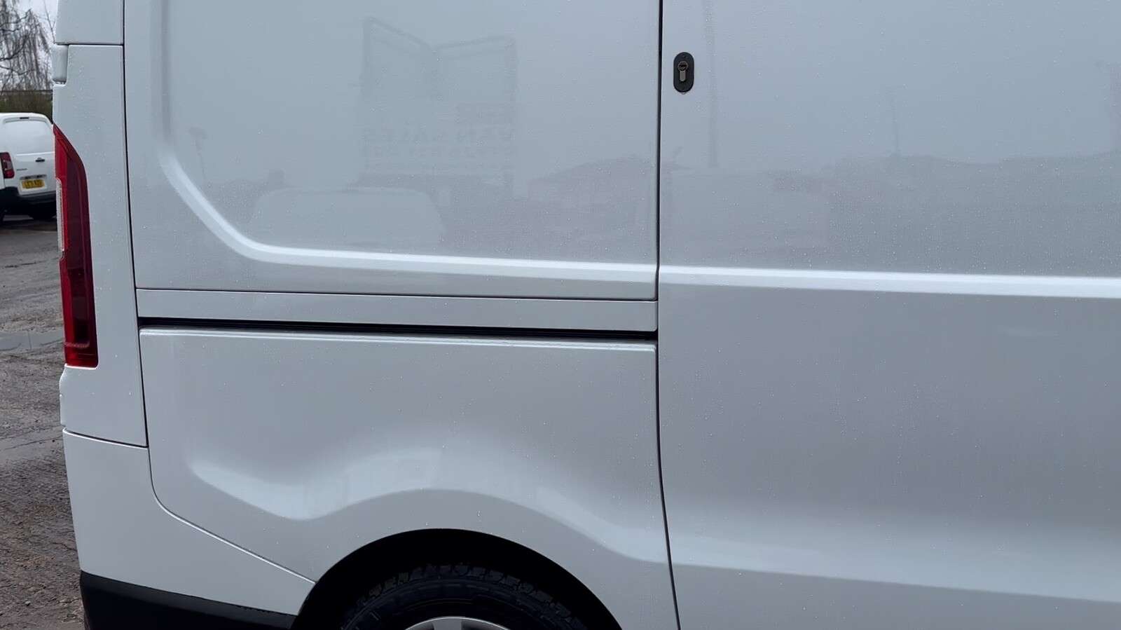 2021 RENAULT TRAFIC 2021 RENAULT TRAFIC