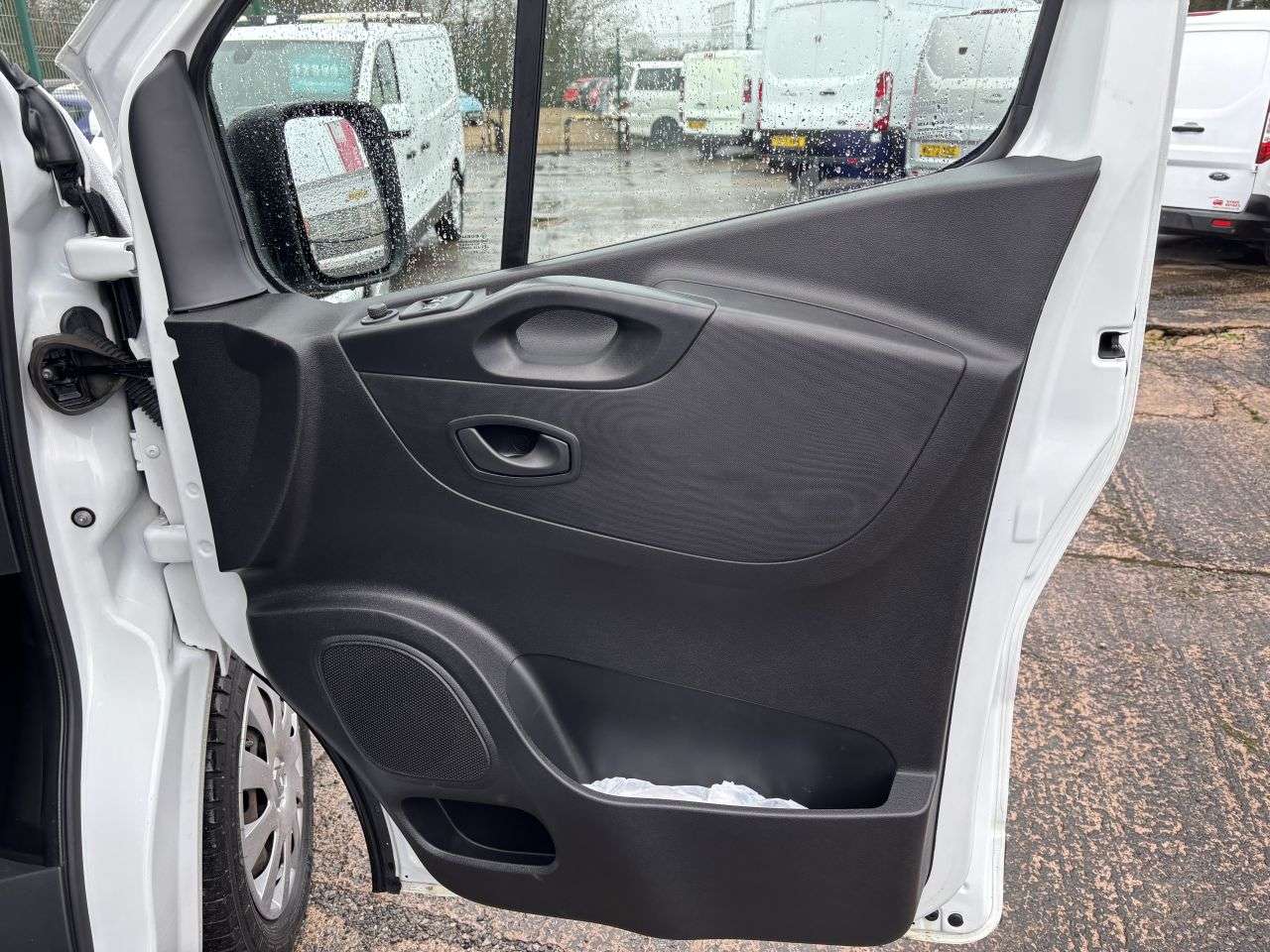 2021 RENAULT TRAFIC 2021 RENAULT TRAFIC