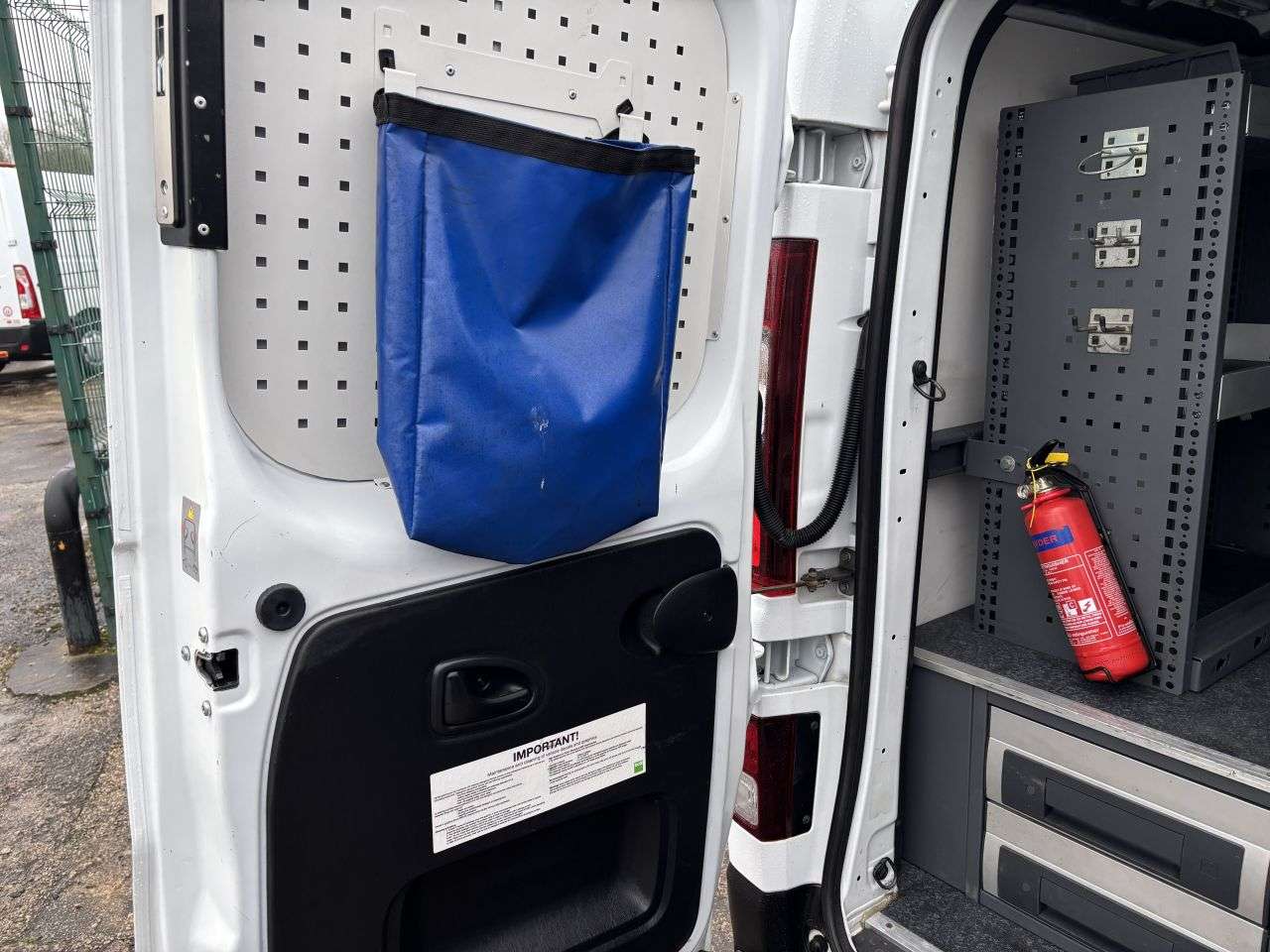 2021 RENAULT TRAFIC 2021 RENAULT TRAFIC