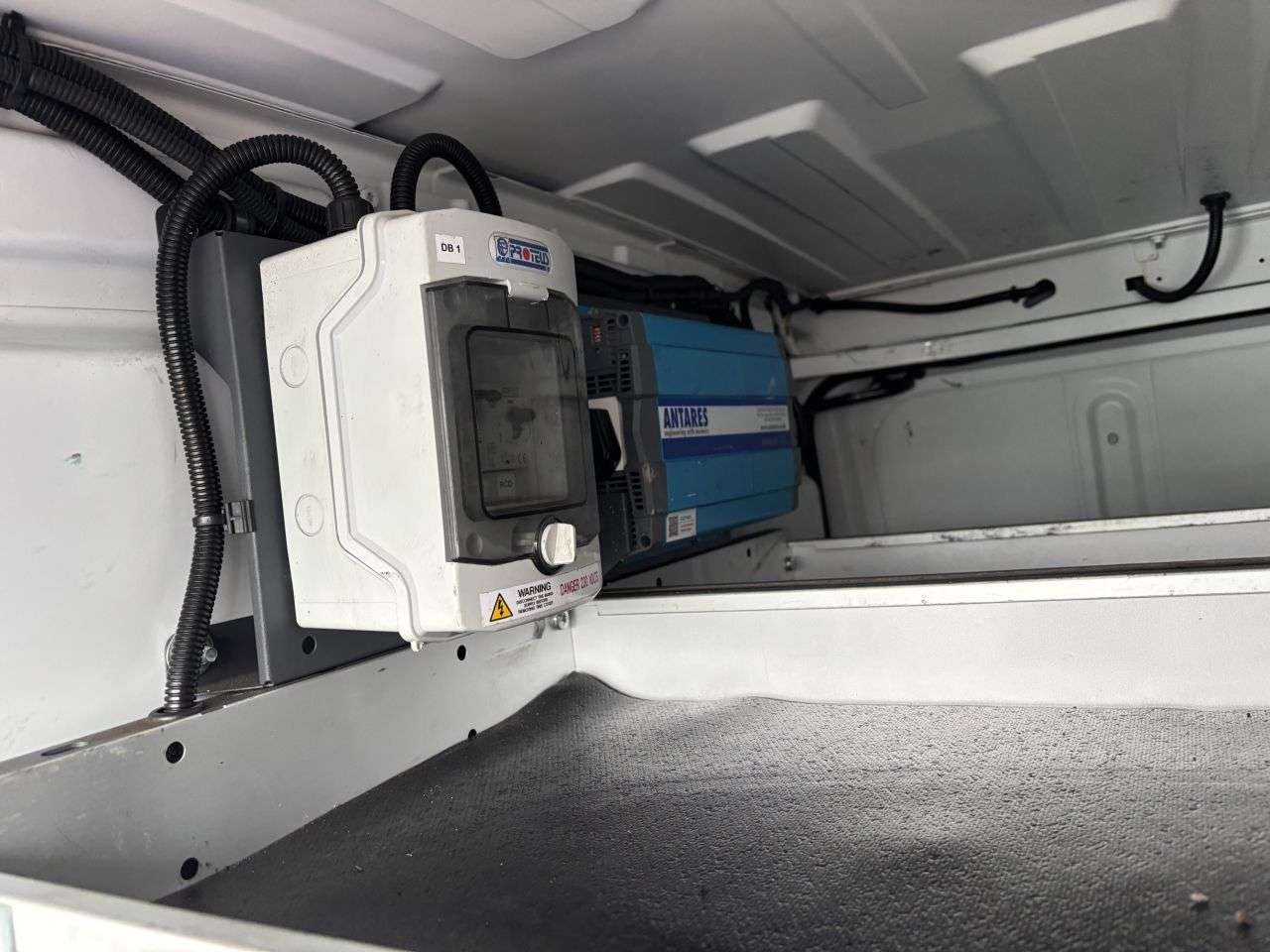 2021 RENAULT TRAFIC 2021 RENAULT TRAFIC