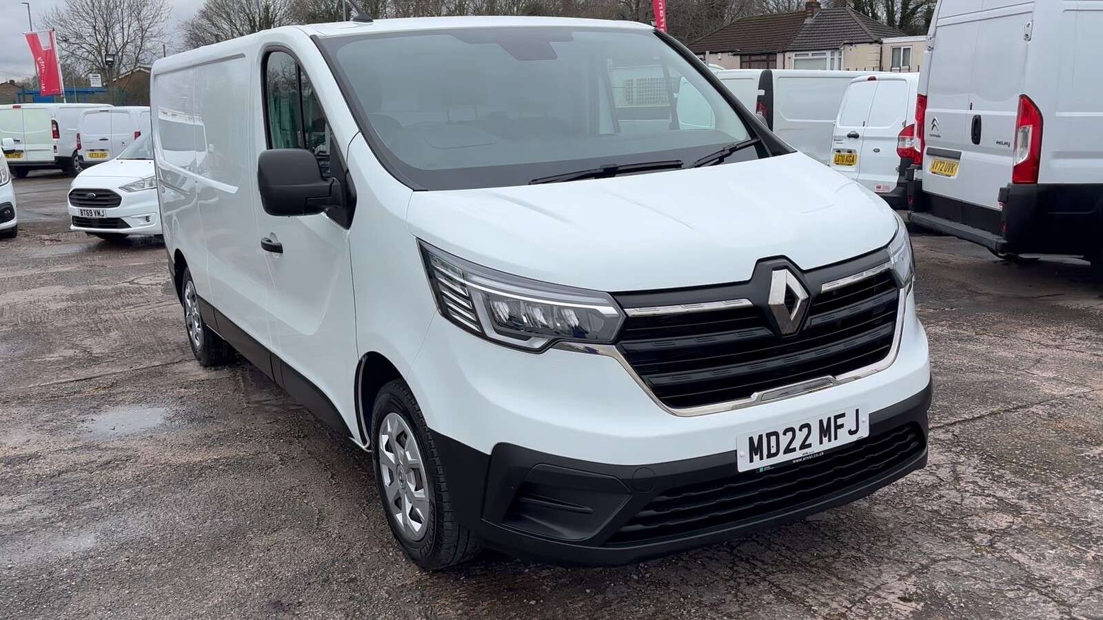 2022 RENAULT TRAFIC 2022 RENAULT TRAFIC
