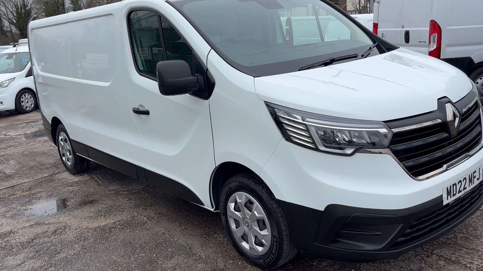 2022 RENAULT TRAFIC 2022 RENAULT TRAFIC