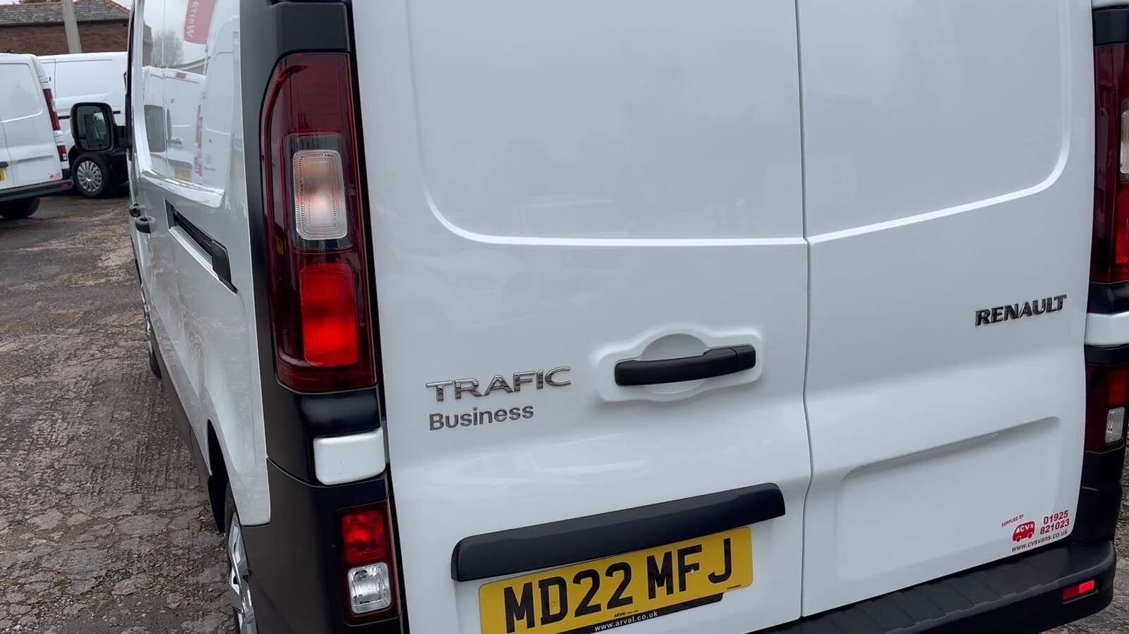 2022 RENAULT TRAFIC 2022 RENAULT TRAFIC