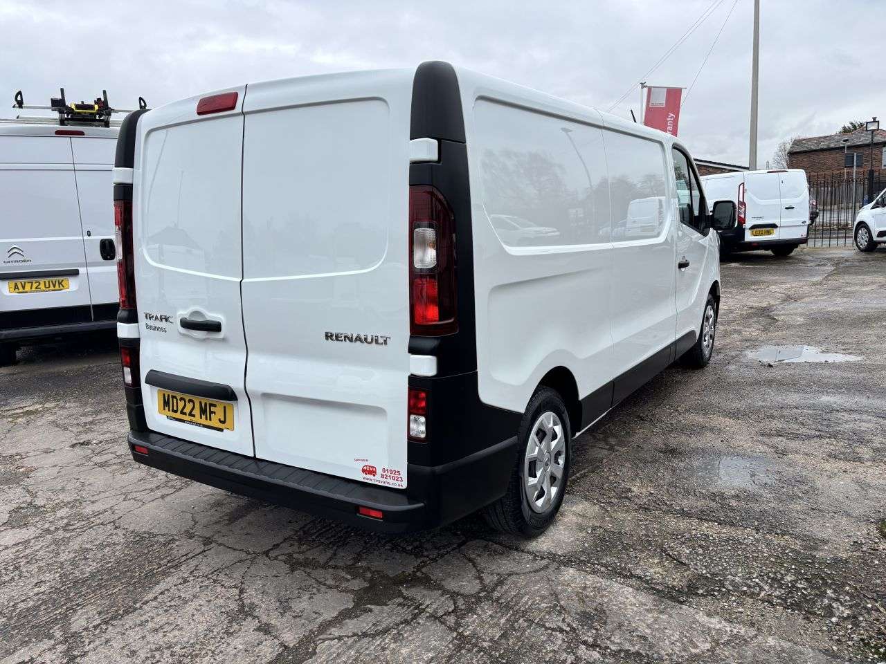 2022 RENAULT TRAFIC 2022 RENAULT TRAFIC