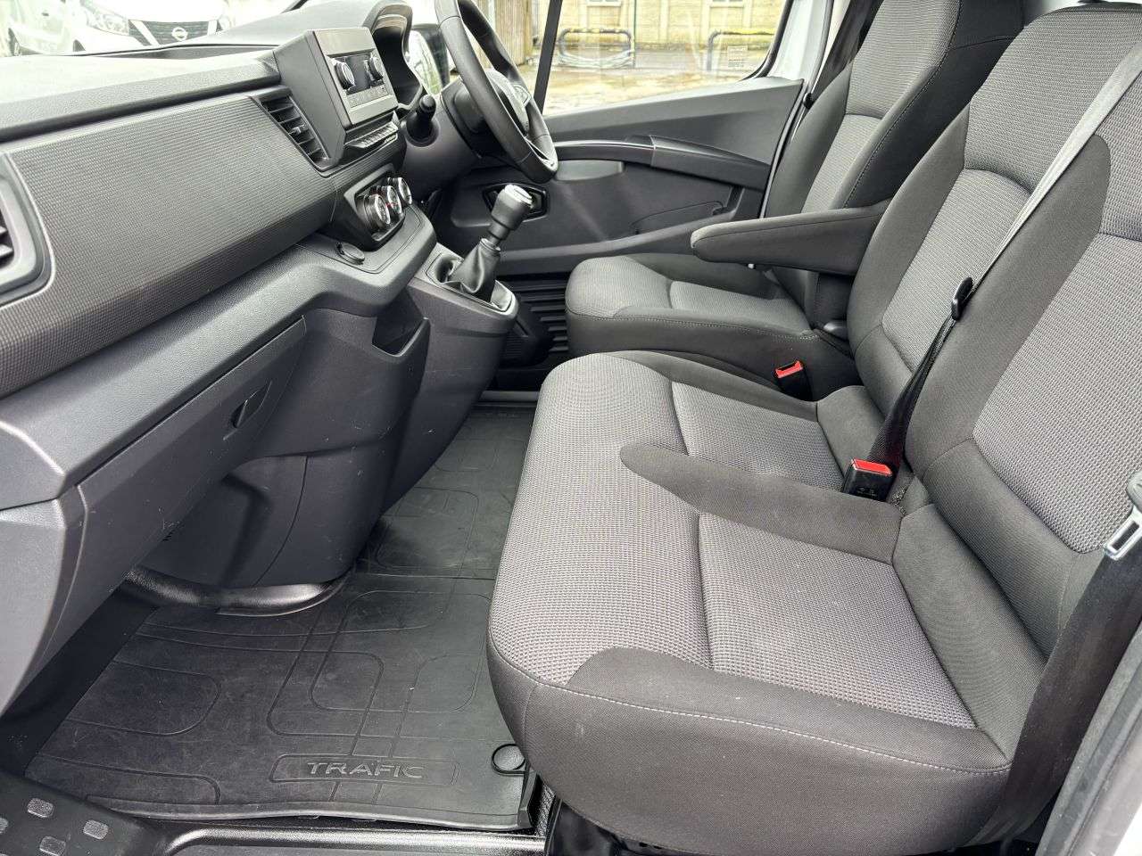 2022 RENAULT TRAFIC 2022 RENAULT TRAFIC