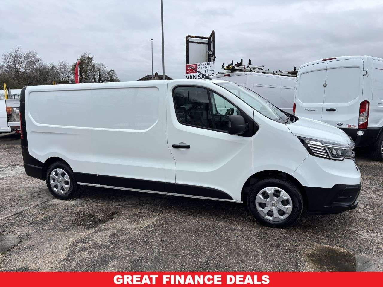 2022 RENAULT TRAFIC 2022 RENAULT TRAFIC