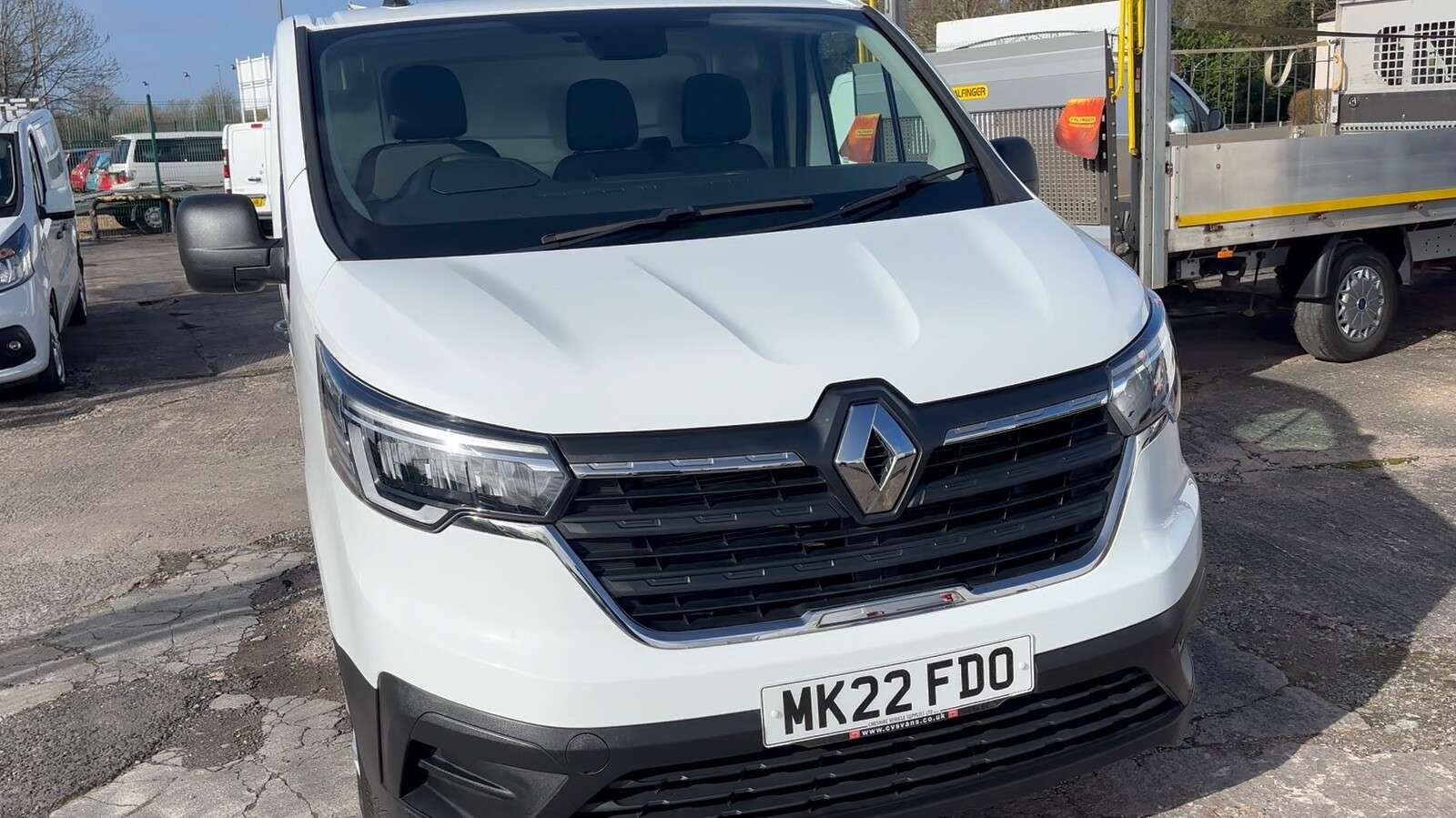 2022 RENAULT TRAFIC 2022 RENAULT TRAFIC