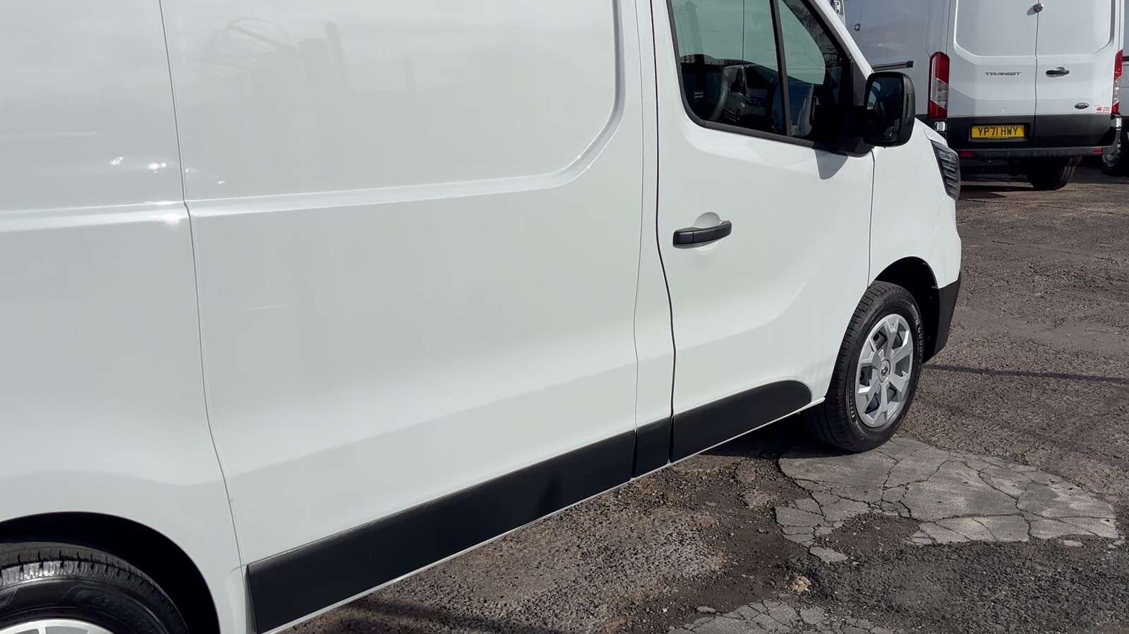 2022 RENAULT TRAFIC 2022 RENAULT TRAFIC