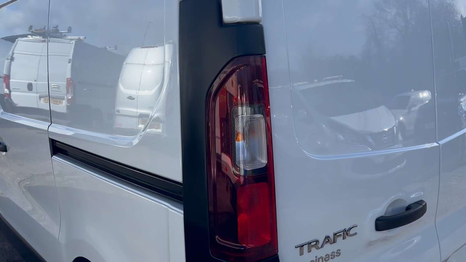 2022 RENAULT TRAFIC 2022 RENAULT TRAFIC