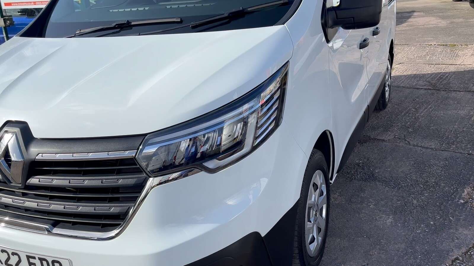 2022 RENAULT TRAFIC 2022 RENAULT TRAFIC