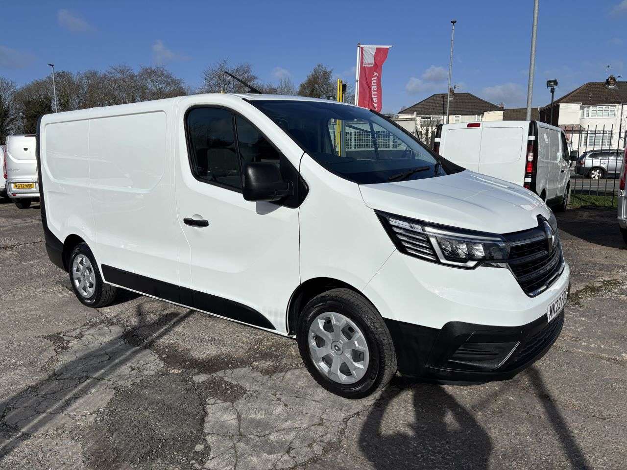 A 2022 RENAULT TRAFIC 2.0 dCi Blue SL28 Business Panel Van 5dr Diesel Manual L1 H1 Euro 6 (s/s) ( A 2022 RENAULT TRAFIC 2.0 dCi Blue SL28 Business Panel Van 5dr Diesel Manual L1 H1 Euro 6 (s/s) (