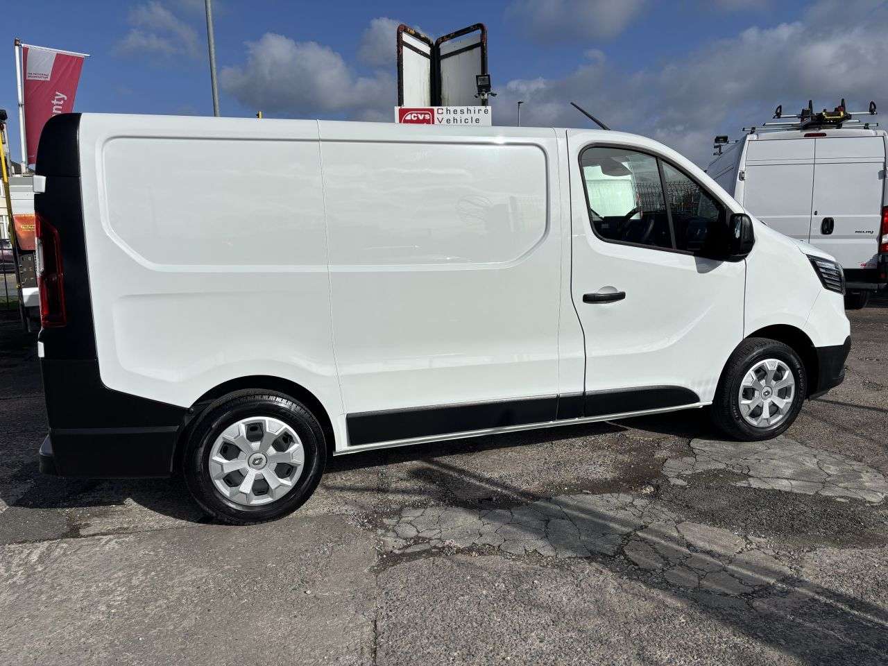 2022 RENAULT TRAFIC 2022 RENAULT TRAFIC
