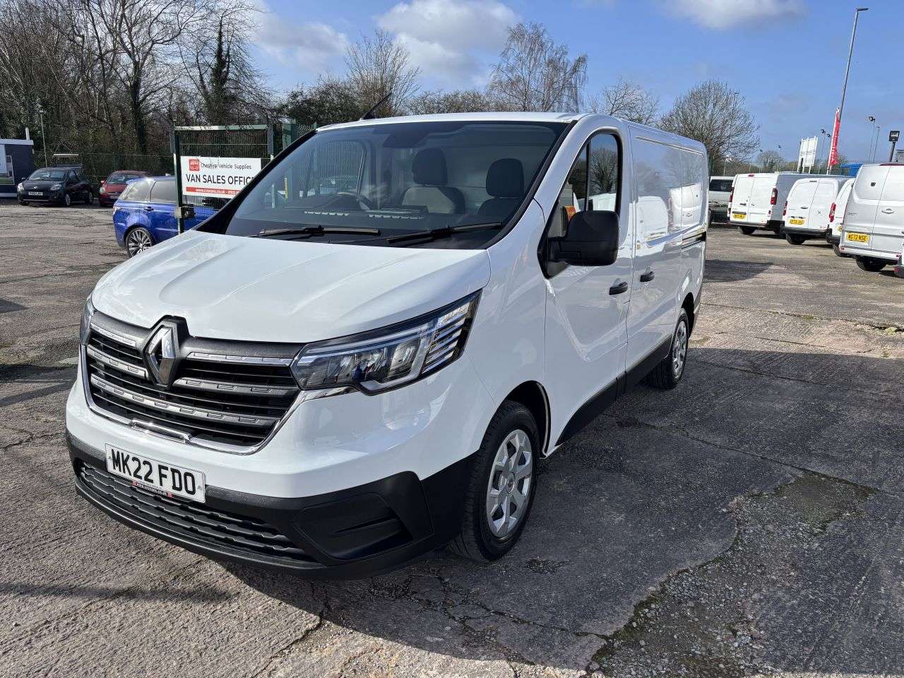2022 RENAULT TRAFIC 2022 RENAULT TRAFIC