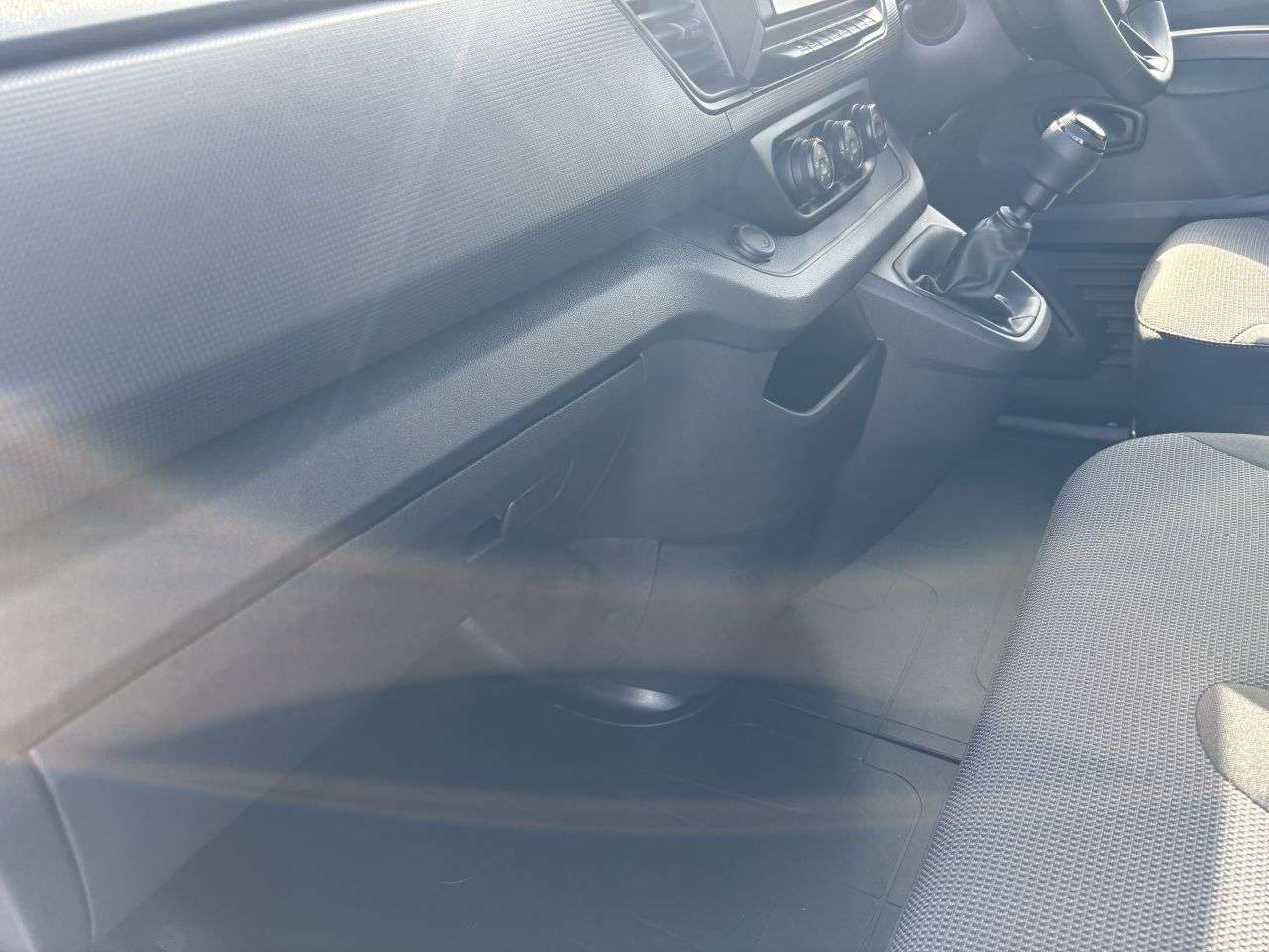 2022 RENAULT TRAFIC 2022 RENAULT TRAFIC