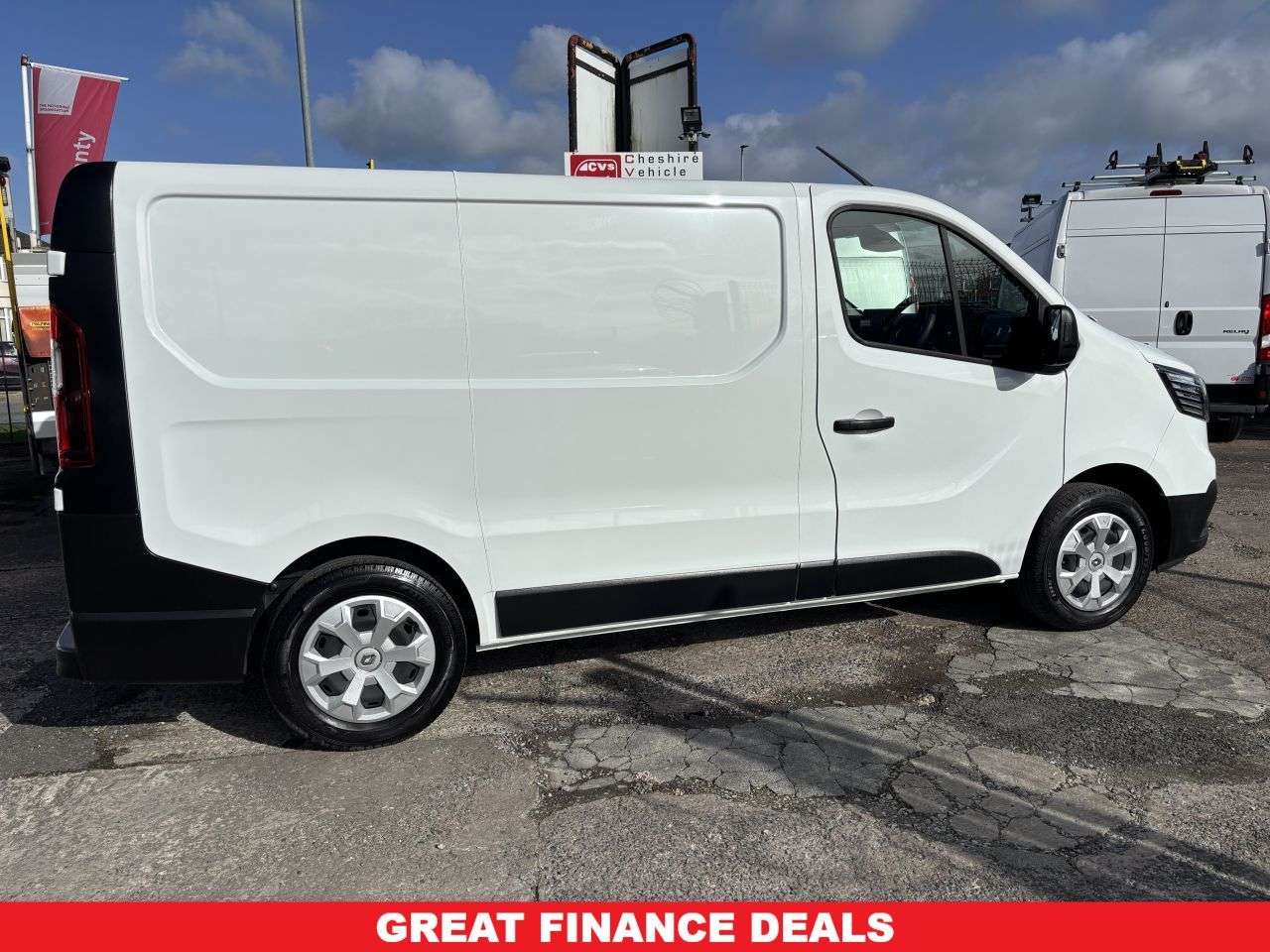 2022 RENAULT TRAFIC 2022 RENAULT TRAFIC