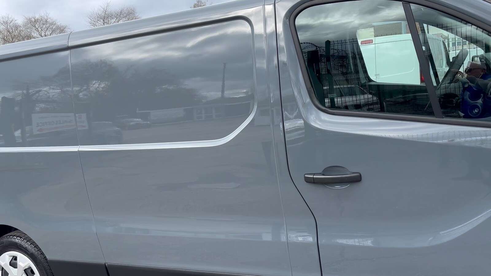 2022 RENAULT TRAFIC 2022 RENAULT TRAFIC