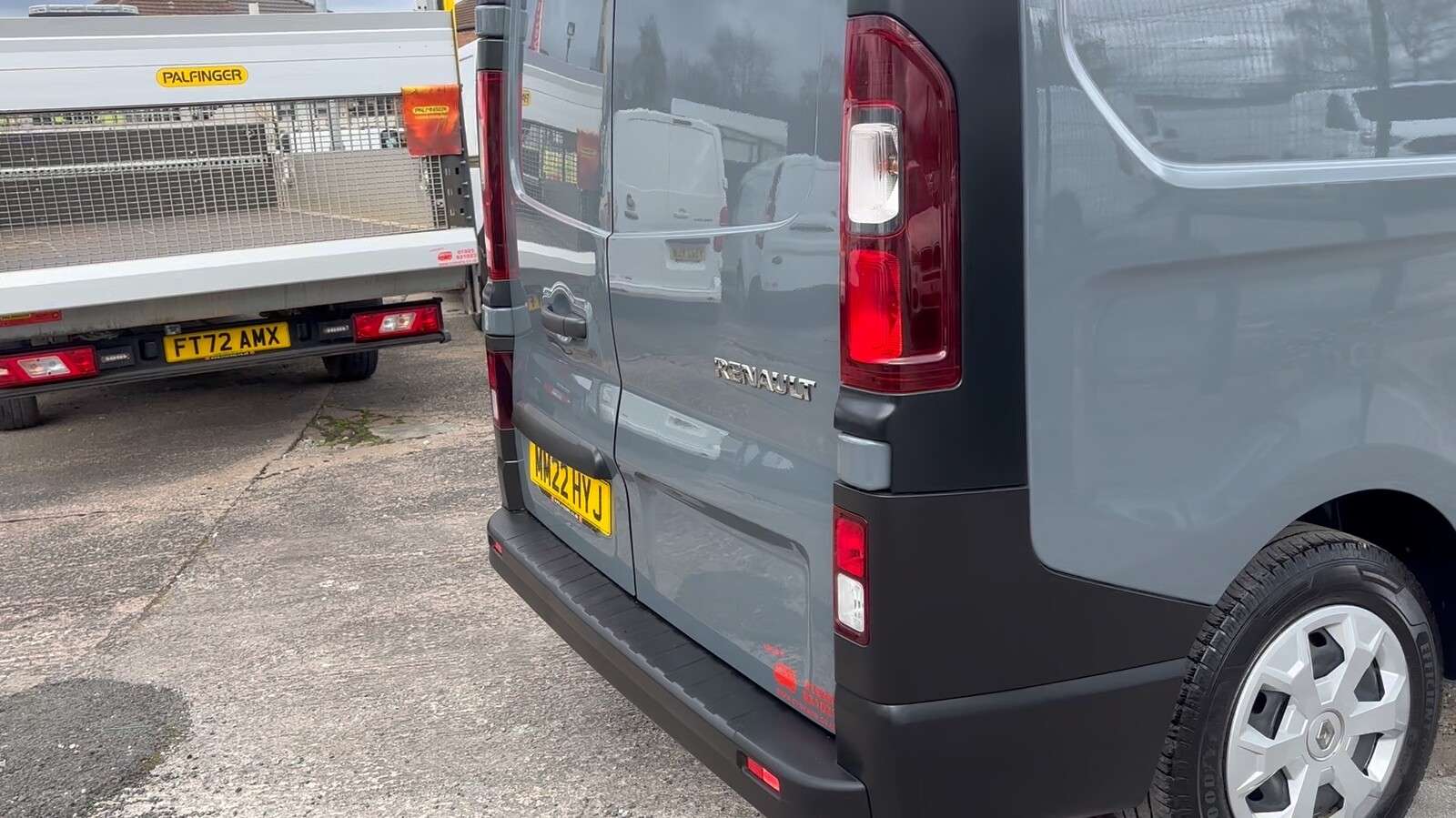 2022 RENAULT TRAFIC 2022 RENAULT TRAFIC