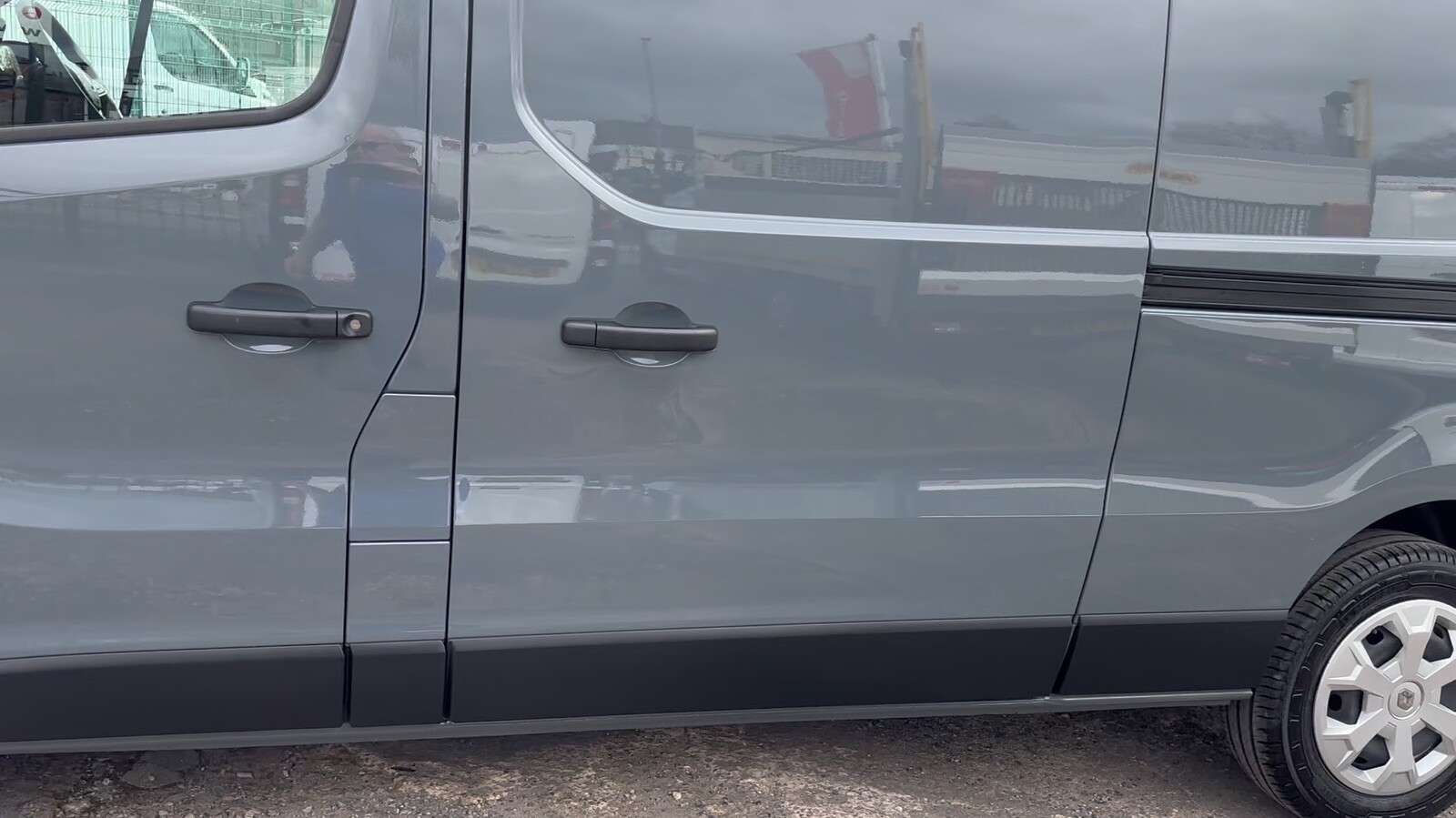 2022 RENAULT TRAFIC 2022 RENAULT TRAFIC