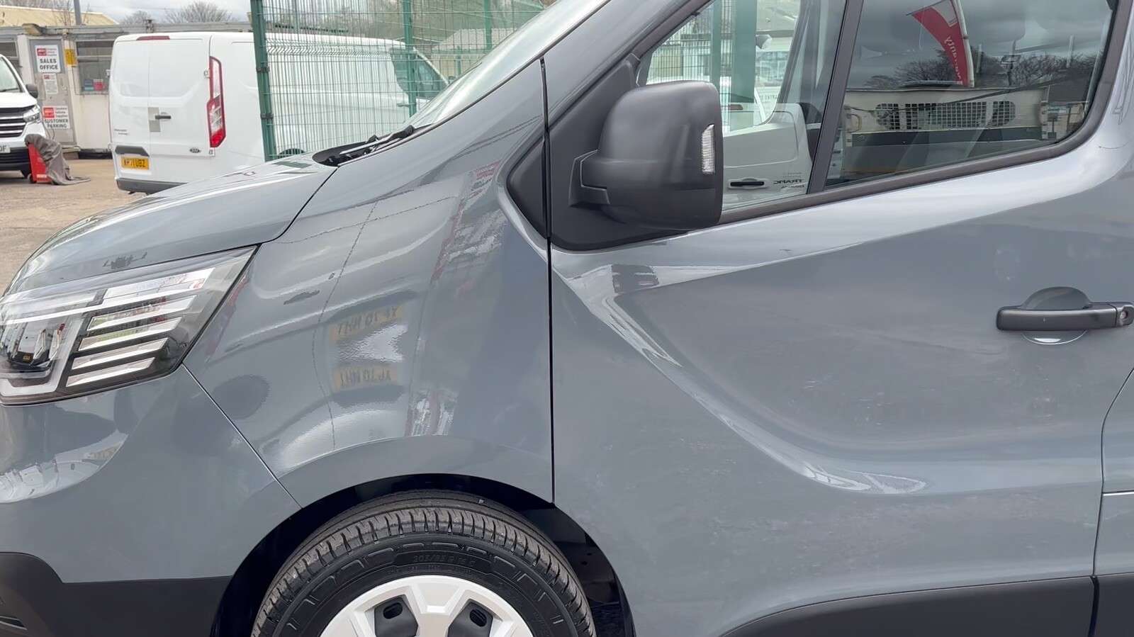 2022 RENAULT TRAFIC 2022 RENAULT TRAFIC