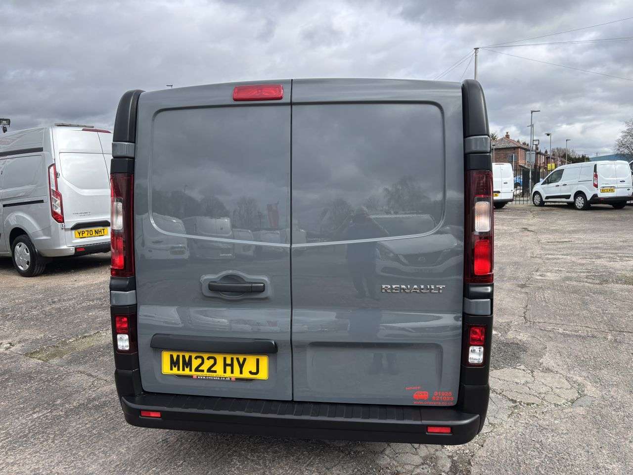 2022 RENAULT TRAFIC 2022 RENAULT TRAFIC