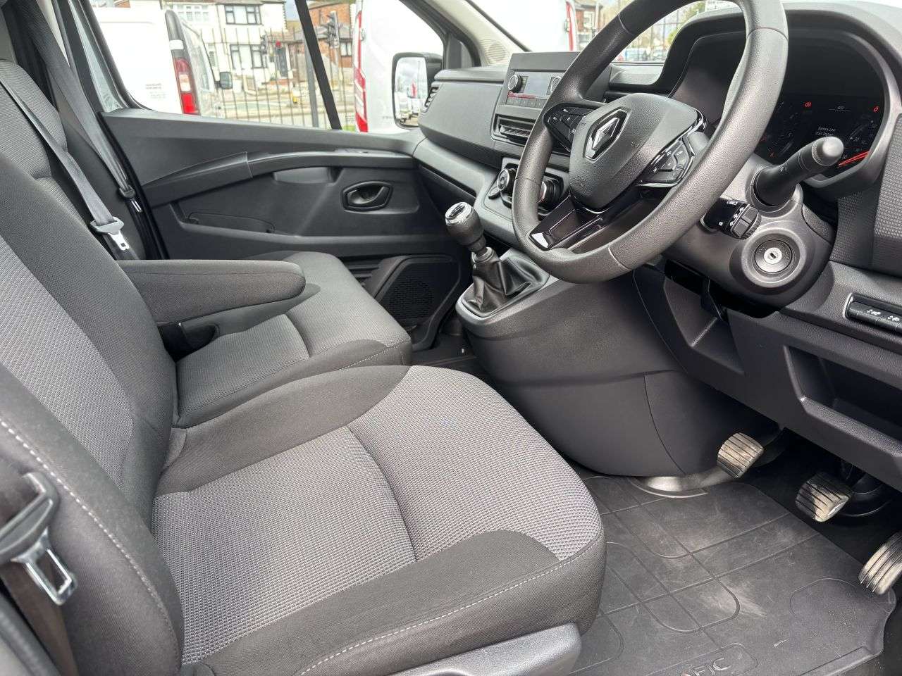 2022 RENAULT TRAFIC 2022 RENAULT TRAFIC