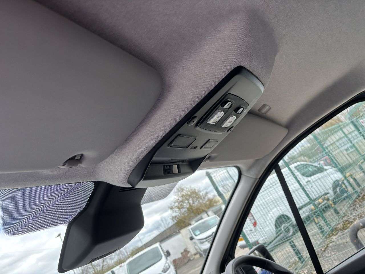 2022 RENAULT TRAFIC 2022 RENAULT TRAFIC