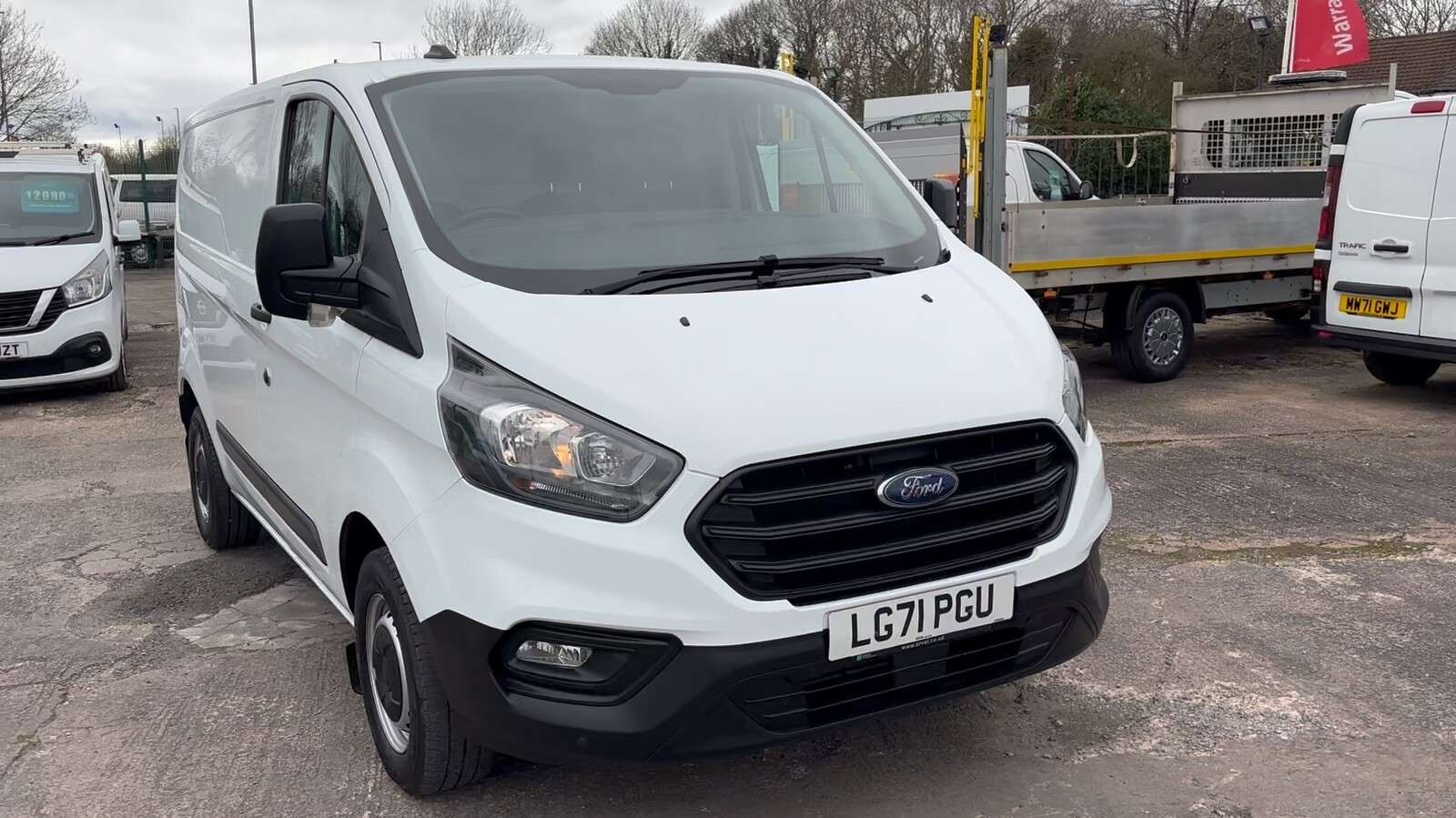 A 2021 FORD TRANSIT CUSTOM 2.0 300 EcoBlue Leader Panel Van 5dr Diesel Manual L1 H1 Euro 6 (s/s) (105 A 2021 FORD TRANSIT CUSTOM 2.0 300 EcoBlue Leader Panel Van 5dr Diesel Manual L1 H1 Euro 6 (s/s) (105