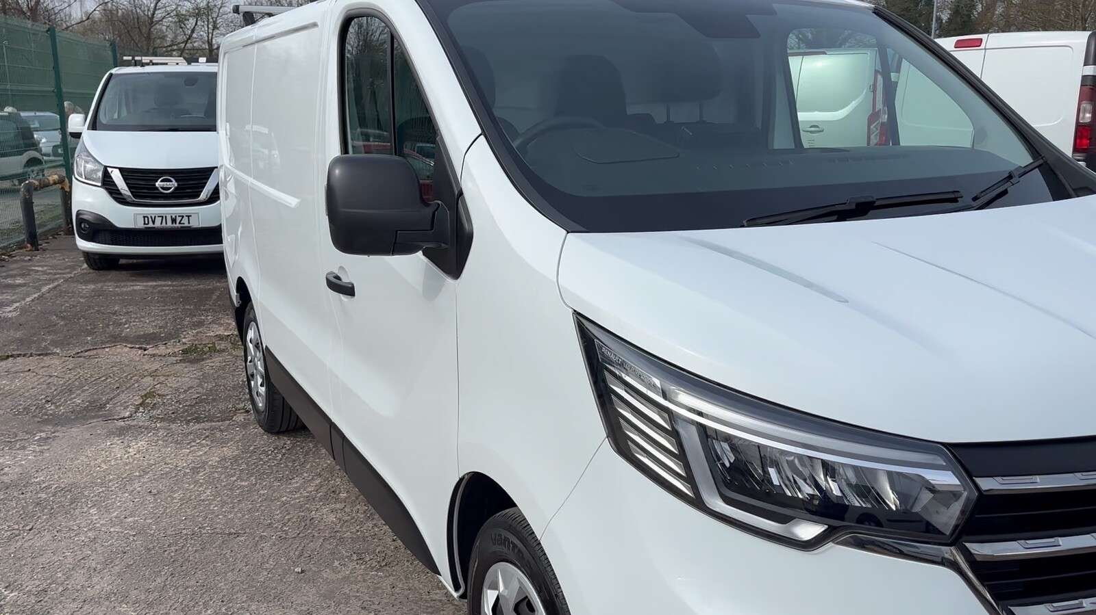 2023 RENAULT TRAFIC 2023 RENAULT TRAFIC
