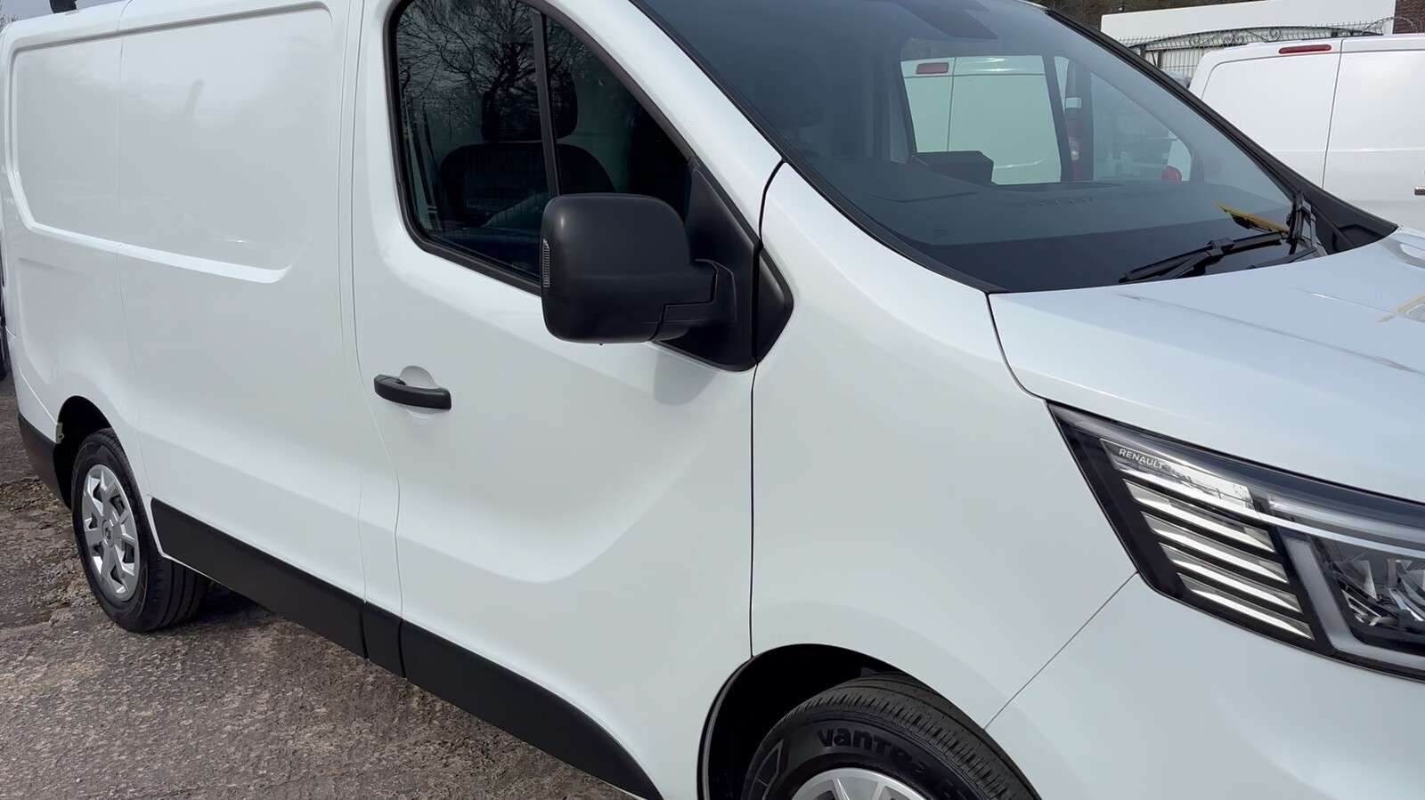 2023 RENAULT TRAFIC 2023 RENAULT TRAFIC