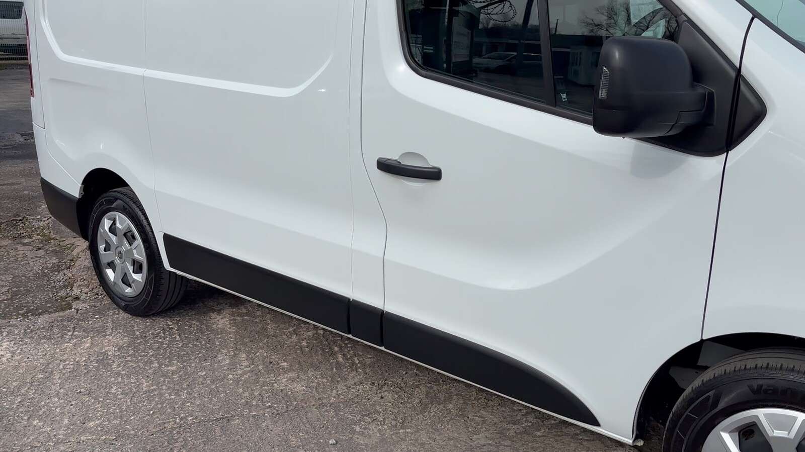 2023 RENAULT TRAFIC 2023 RENAULT TRAFIC