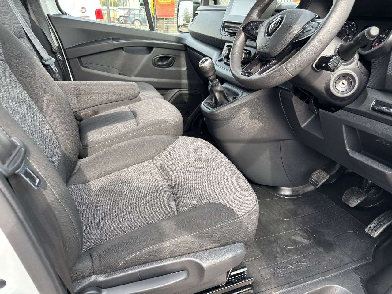 2023 RENAULT TRAFIC 2023 RENAULT TRAFIC