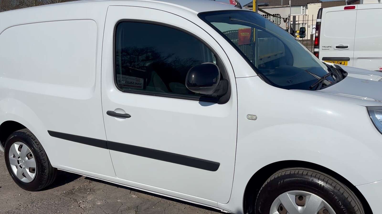A 2020 RENAULT KANGOO 1.5 dCi ENERGY ML19 Business+ Panel Van 5dr Diesel Manual MWB Euro 6 (s/s) A 2020 RENAULT KANGOO 1.5 dCi ENERGY ML19 Business+ Panel Van 5dr Diesel Manual MWB Euro 6 (s/s)